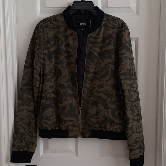 BNCI Camo Bomber Jacket - Picture 2 of 6